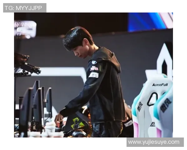 赛后分析：FPX与BLG对决中的速度之争与战术博弈