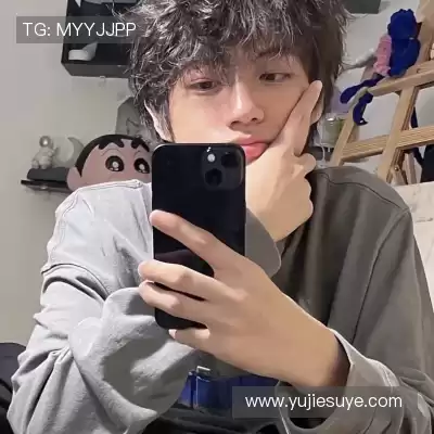 费冕靖